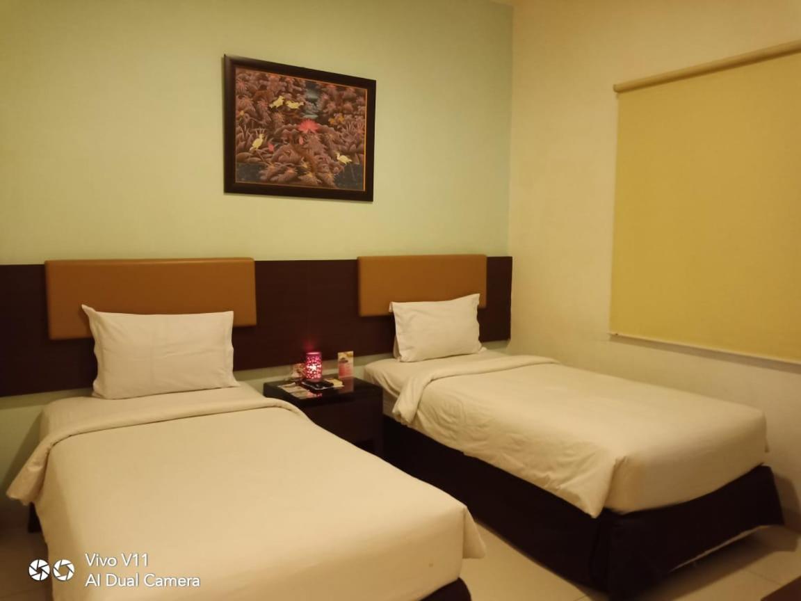 Ayla City Hotel Sorong Exterior foto
