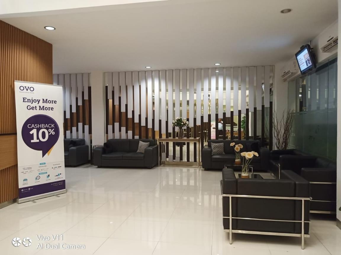 Ayla City Hotel Sorong Exterior foto