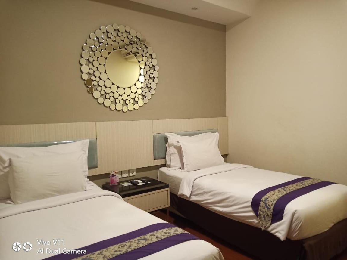 Ayla City Hotel Sorong Exterior foto