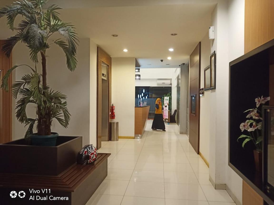 Ayla City Hotel Sorong Exterior foto