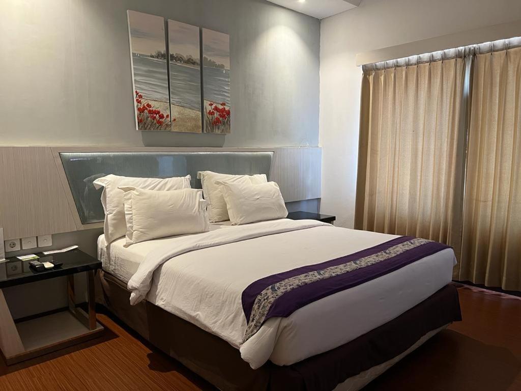Ayla City Hotel Sorong Exterior foto