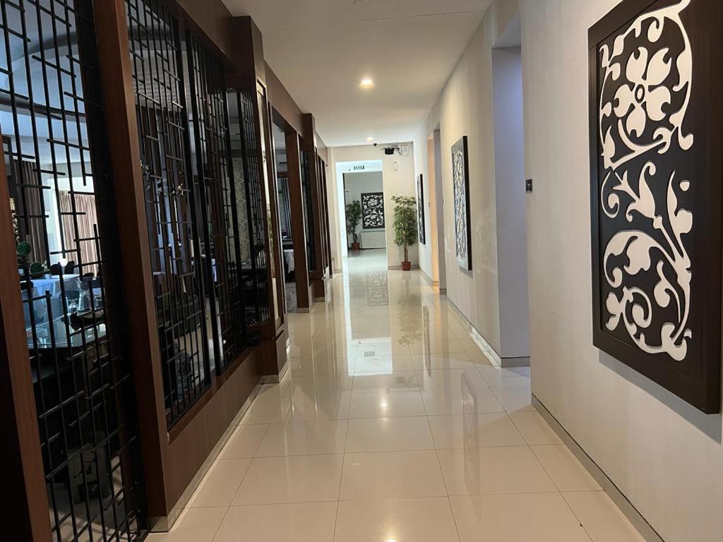 Ayla City Hotel Sorong Exterior foto