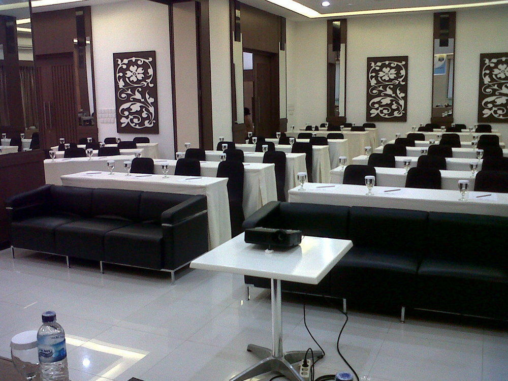 Ayla City Hotel Sorong Exterior foto
